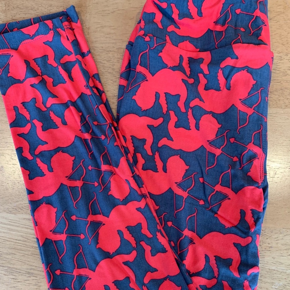 NWT LuLaRoe Os valentines leggings